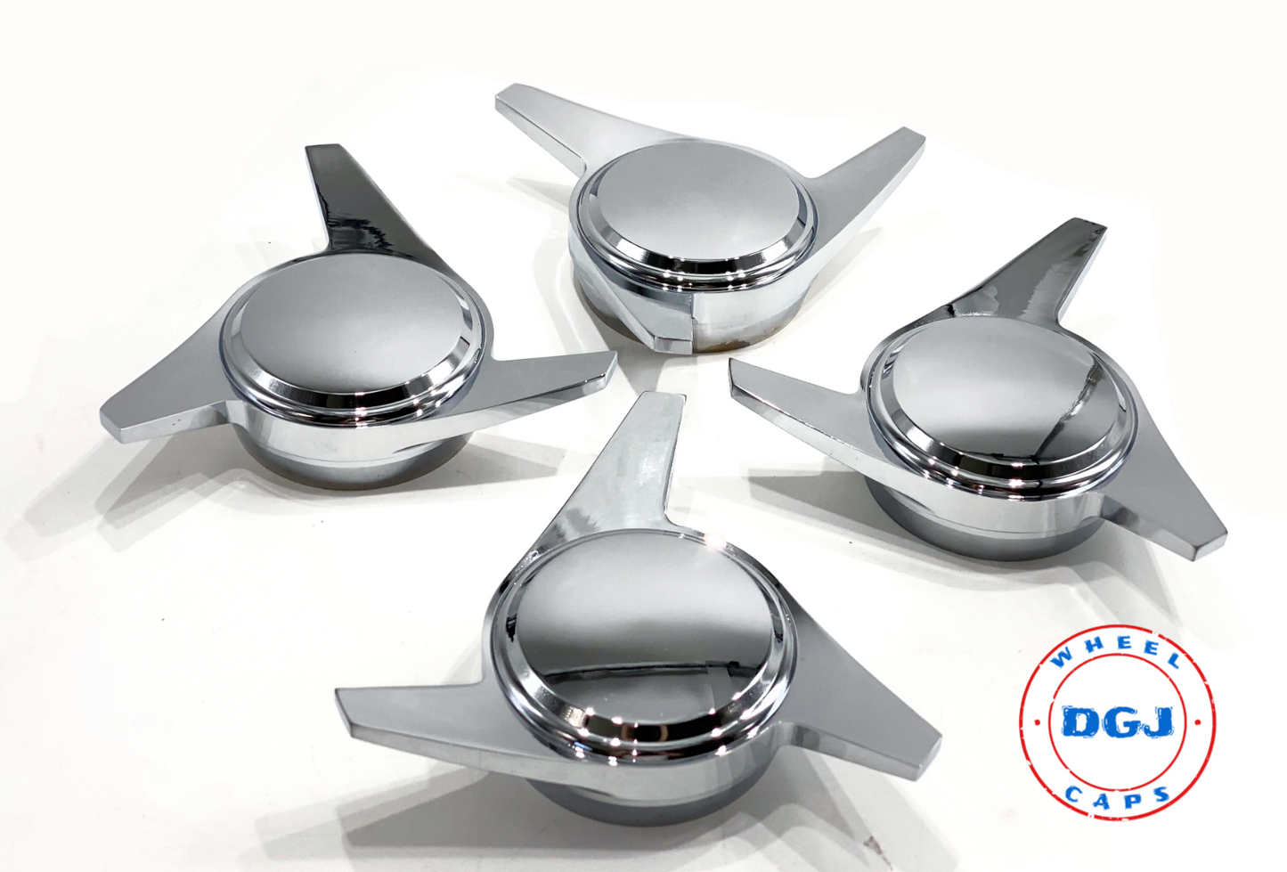 3 Bar Chrome Smooth Knock-Offs Spinners (C)