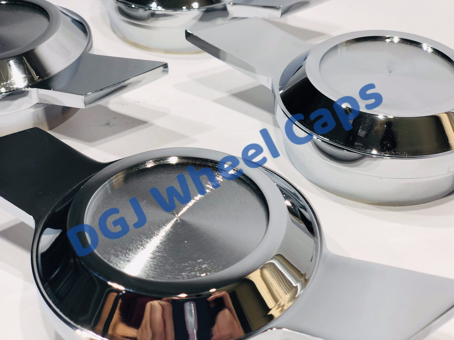 Bowtie Cut Chrome Knock-Offs Spinners for Lowrider Wire Wheels